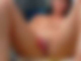 addell3's Live Sex Cam Show