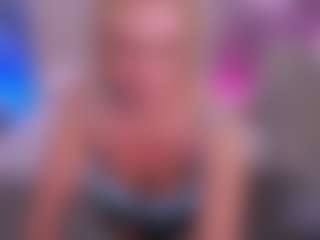 Live cam show with ArishkaLulu - Yoga on Camsoda