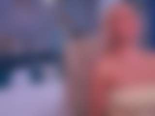 Live cam show with ArishkaLulu - Moaning on madthumbs