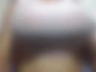 hilary18inches's Live Sex Cam Show