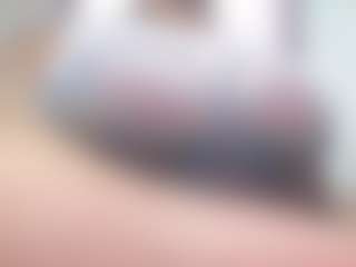 hilary18inches's Live Sex Cam Show