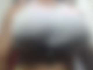 Live cam show with hilary18inches - Tease on camwithhim.com