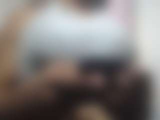 hilary26cm's Live Sex Cam Show