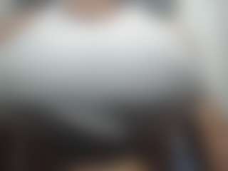 maria18inches's Live Sex Cam Show