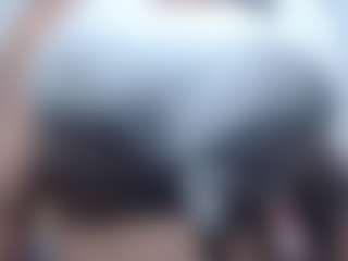 Live cam show with maria18inches - Blue Eyes on Cam Slut