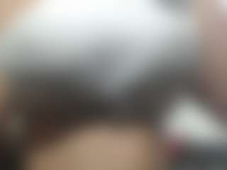 maria18inches's Live Sex Cam Show
