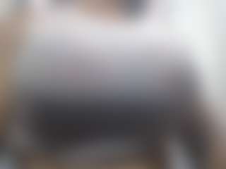 maria18inches's Live Sex Cam Show