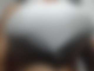 Live cam show with serena25cm - Blue Eyes on Camsoda