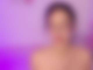 Live cam show with sweettirenn - Nails on CamwithHer
