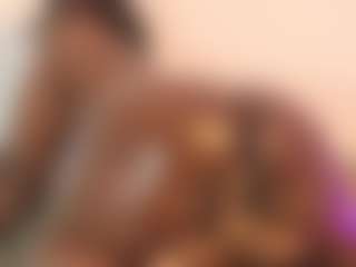 Live cam show with TiffanyMena - MILF on Fling VIP Chat