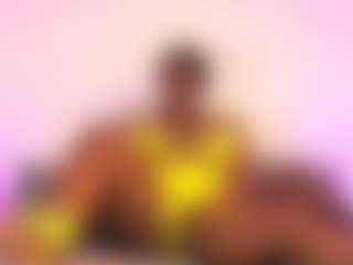 Live cam show with TiffanyMena - Colombia MILF on Camsoda