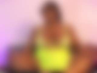 Live cam show with TiffanyMena - Colombia MILF on nudelive.tv