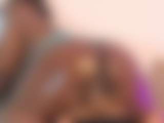 Live cam show with TiffanyMena - Foot Fetish on Dare Cams