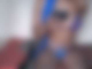 Live cam show with princesseshanize - Black Petite on SquirtSoMuch