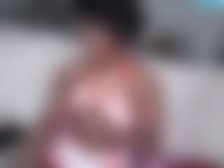 Live cam show with princesseshanize - Costume on TeamSkeetLive