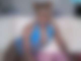 Live cam show with princesseshanize - Costume on luckytryst.com