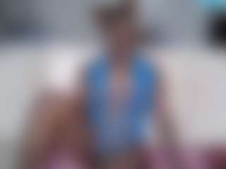 Live cam show with princesseshanize - Costume on Adult Interactions