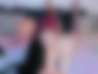 Live cam show with JuicyMilk - Bedroom Asian on Camsoda