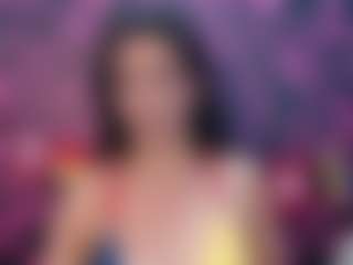 Live cam show with MilfRockRoll - Bikini on crypto-cams