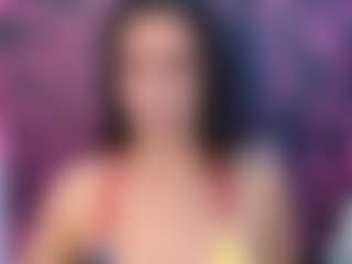 MilfRockRoll MILF webcam performer live streaming