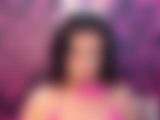 Live cam show with MilfRockRoll - Bedroom Mature on CamClone