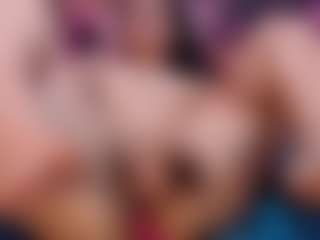 Live cam show with MilfRockRoll - Bikini on https://playwithruby.com