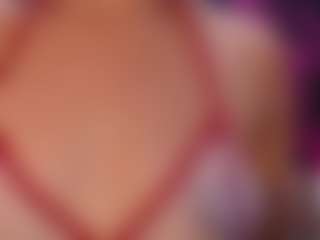 Live cam show with MilfRockRoll - Bedroom Mature on Cam Slut