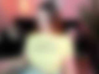 Live cam show with MrsIngrid - Glasses on SmokeAndPoke