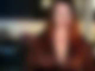 Live cam show with MrsIngrid - Glasses on Dare Cams