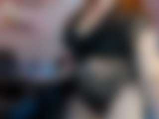 Live cam show with MrsIngrid - Middle Aged on AdultVida.com