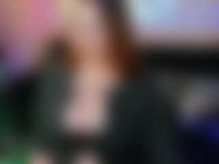 Live cam show with MrsIngrid - Red Hair MILF on dropp.cam