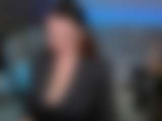 Live cam show with MrsIngrid - Sph on Ass Tok