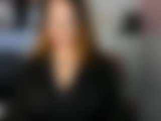 Live cam show with MrsIngrid - Red Hair Granny on SquirtSoMuch