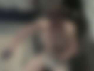 ILoveSuckingFeet's Live Sex Cam Show