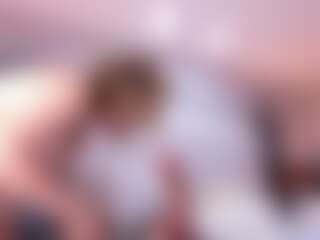 MarianaRey18's Live Sex Cam Show