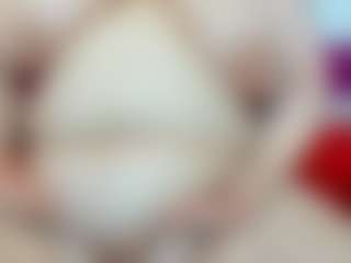 Live cam show with lindalovesexy - Bedroom MILF on Lustler