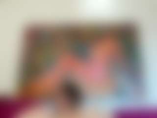 lindalovesexy MILF webcam performer live streaming