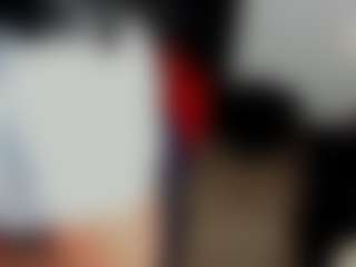 Live cam show with Aliciia-cute - Striptease MILF on Camsoda