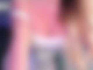 Candyshe's Live Sex Cam Show
