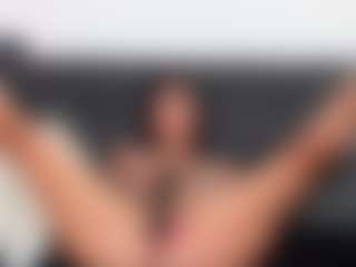LauraColor's Live Sex Cam Show