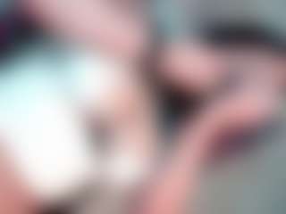 Live cam show with danygomezts - Black Hair on Cam Slut