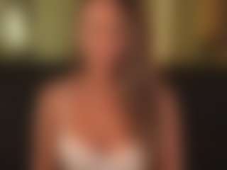 Jasmin MILF webcam performer live streaming