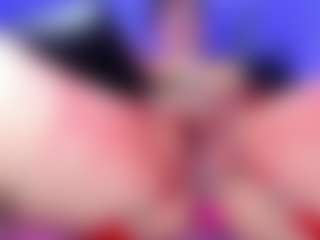 Live cam show with kim-alissa - Fingering MILF on Camsoda