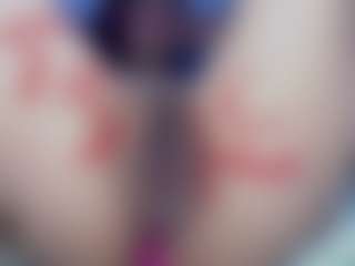 Live cam show with kim-alissa - Small Tits Mature on Camming Site