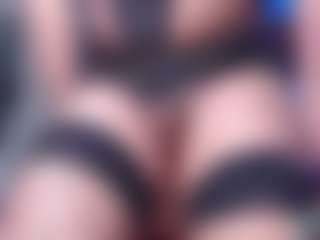 Live cam show with shopia-foxx - Spank on madthumbs