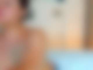 Live cam show with SinthiaCollins - Ass Clapping on chickslive.net