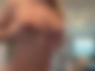 jadebay's Live Sex Cam Show