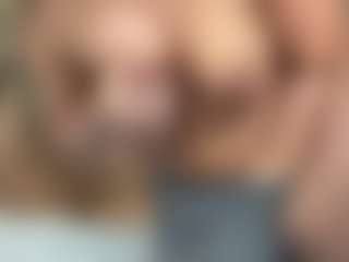 jadebay's Live Sex Cam Show