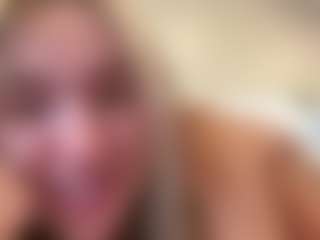 jadebay's Live Sex Cam Show