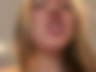 jadebay's Live Sex Cam Show